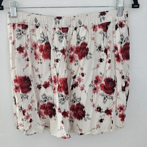American eagle floral mini skirt cream with red pink floral‎ pattern size small - Picture 2 of 5